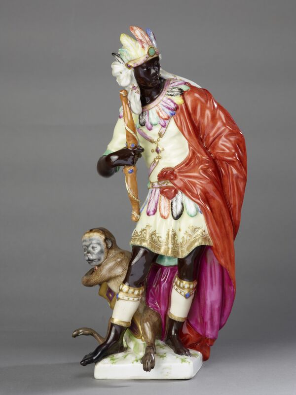 Königliche Porzellanmanufaktur Berlin / Wilhelm Christian Meyer: Allegorische Figur, Afrika darstellend, um 1767