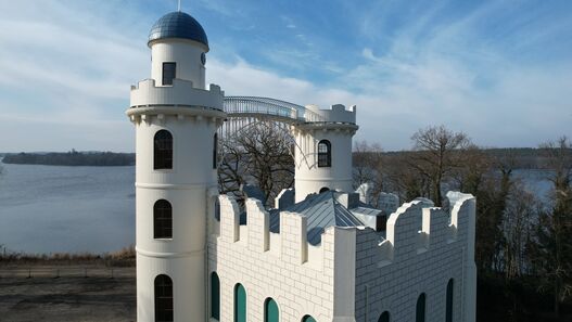 Schloss Pfaueninsel, Luftaufnahme