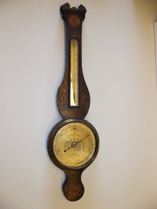 Banjo-Barometer mit Thermometer; England/Hamburg Anfang 19. Jh., bez. John Corti