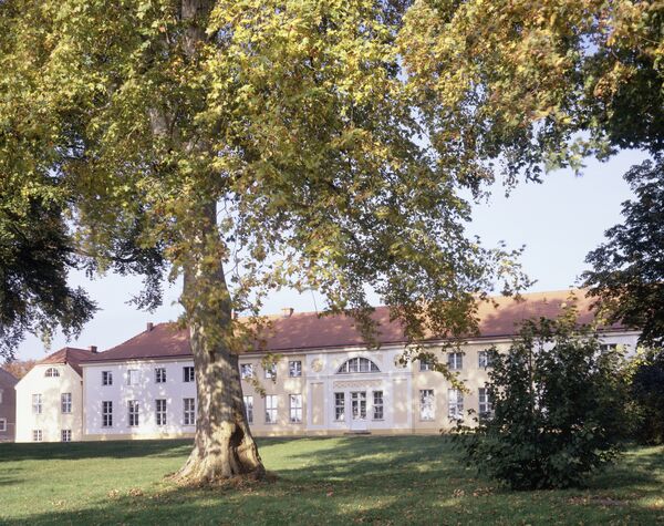 Schloss Paretz, Gartenfassade