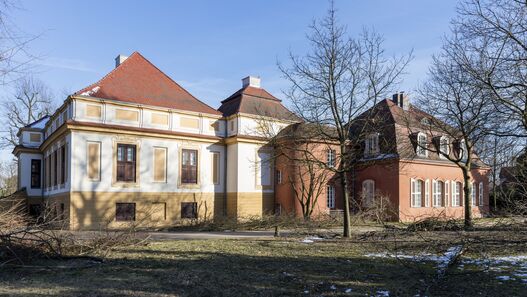 Schloss Caputh, Westseite