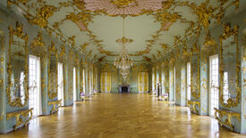 Schloss Charlottenburg, Goldene Galerie im Neuen Flügel © SPSG / Effi Greb Führung mit Baby durch den Neuen Flügel