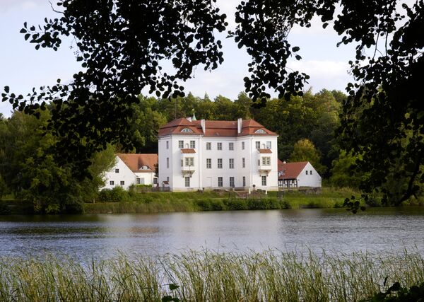 Jagdschloss Grunewald, Blick über den See