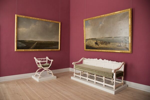 Oranienburg Palace, red bed-chamber, ivory suite