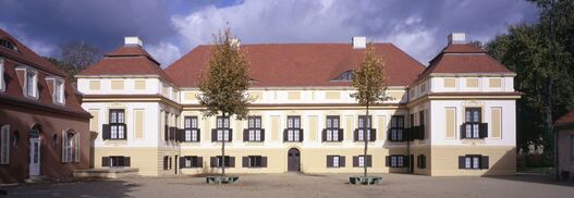 Schloss Caputh, Ansicht der Hofseite