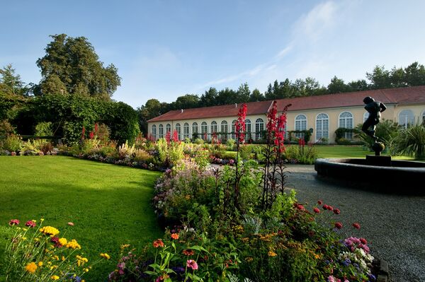 Neuer Garten, Blumengarten vor der Orangerie