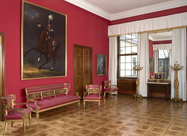 Schloss Glienicke, Roter Saal