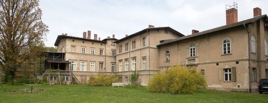 Villa Liegnitz, Ansicht von Südwest aus dem Garten