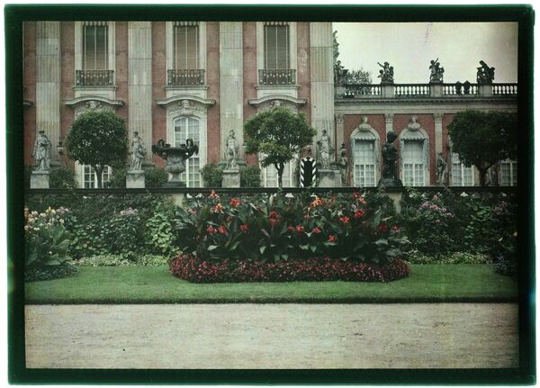 Park Sanssouci, Neues Palais, Gartenseite am Hofdamenflügel. Foto: Werkstatt Ottomar Anschütz, Aufnahmedatum: 1907-1915