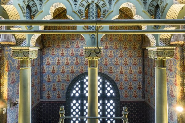 Potsdam, Dampfmaschinenhaus (Moschee), Maschinenraum, Detail der Arkaden