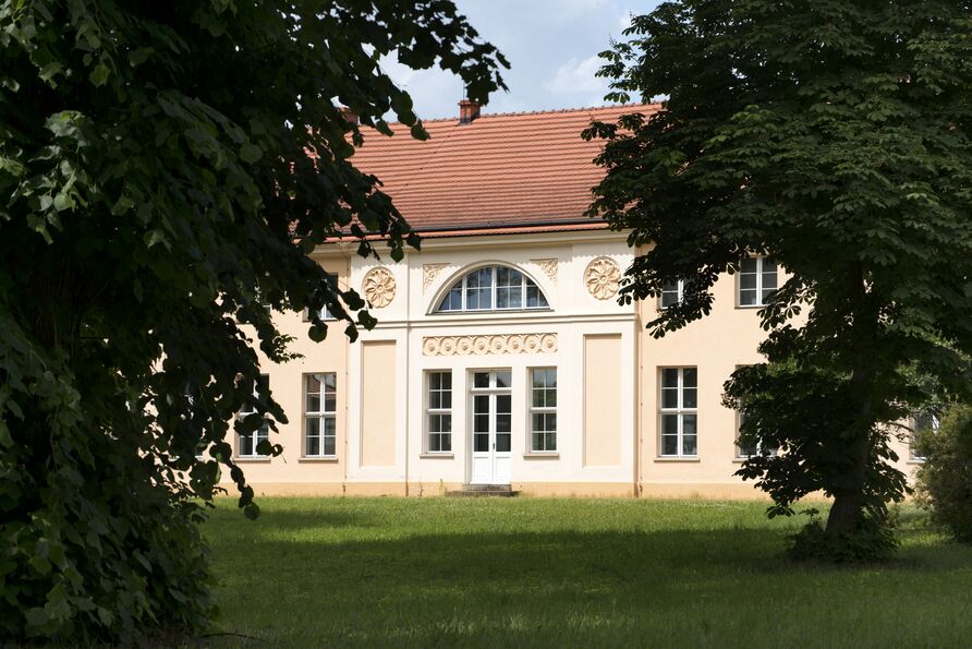 Schloss Paretz, Gartenfassade