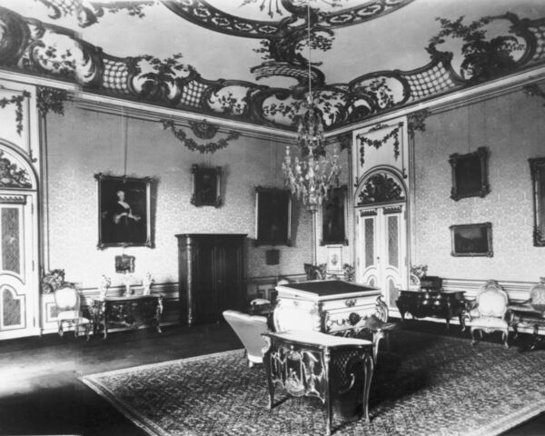 Potsdam, Sanssouci, Neues Palais, Damastkammer, um 1900 © SPSG