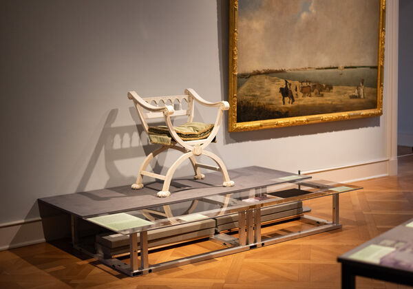 Ausstellungsansicht: Schlösser. Preußen. Kolonial. Biografien und Sammlungen im Fokus © SPSG / Robert Schittko Ausstellungsansicht: Schlösser. Preußen. Kolonial. Biografien und Sammlungen im Fokus